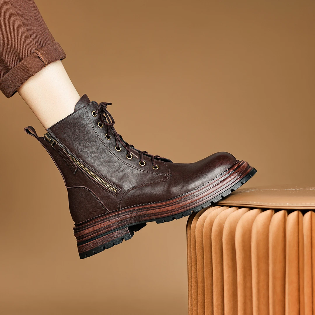 秋冬季新款厚底单靴防滑百搭短筒学院风羊皮复古马丁靴圆头靴子女