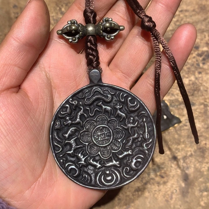 琉璃颈饰言*喜欢的朋友