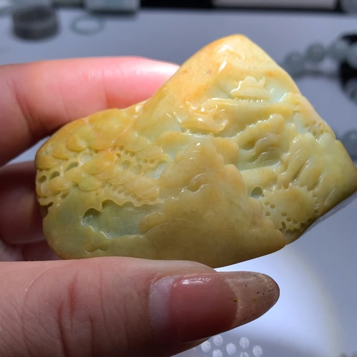 翡翠未镶嵌颈饰保真天然A货翡翠