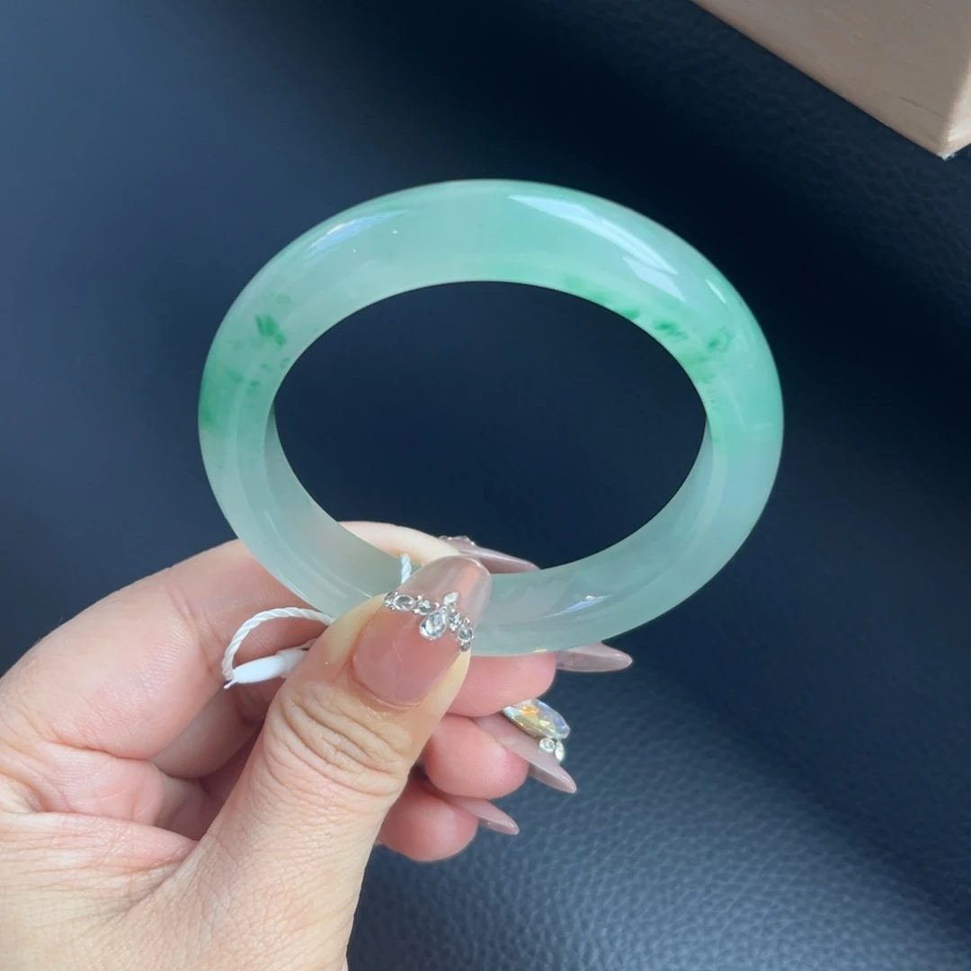 石英质玉未镶嵌手镯53