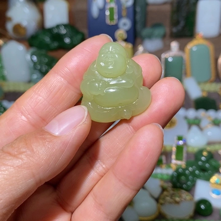 和田玉（黄玉）未镶嵌颈饰