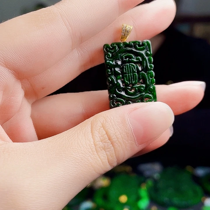 翡翠银S925镶嵌颈饰多样性