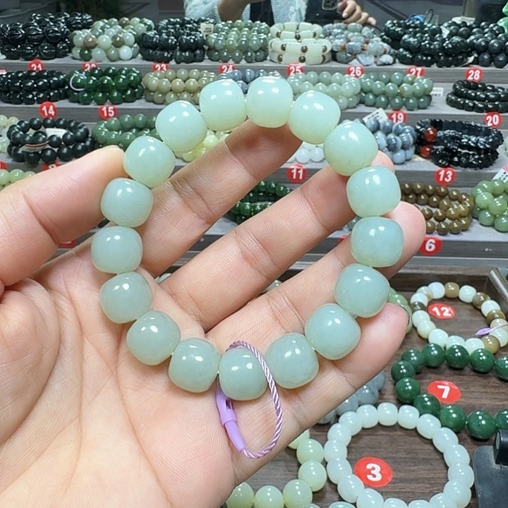 未镶嵌手链和田玉新疆且末蓝老型卡13