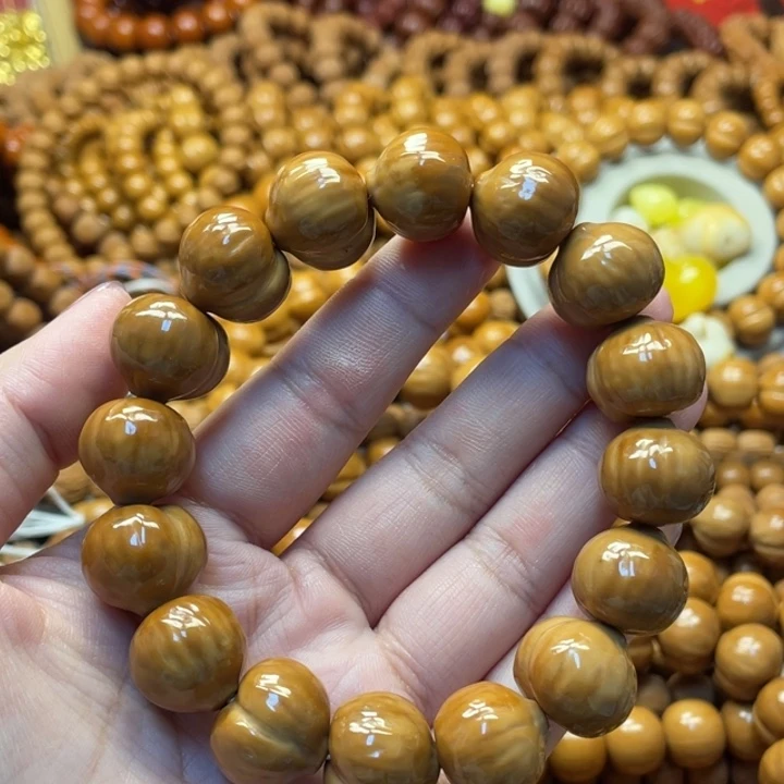 猴头核桃手串微瑕屁桃纹肌理