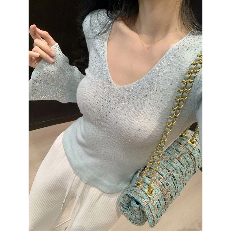 烫钻工艺打底针织衫女V领毛衣喇叭袖设计感小众高级感初早秋上衣