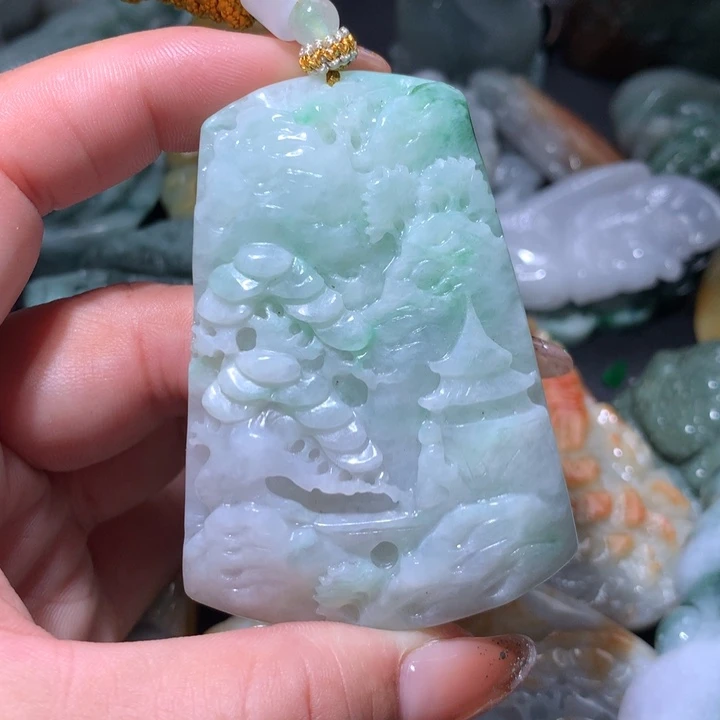 翡翠未镶嵌颈饰保真天然A货翡翠