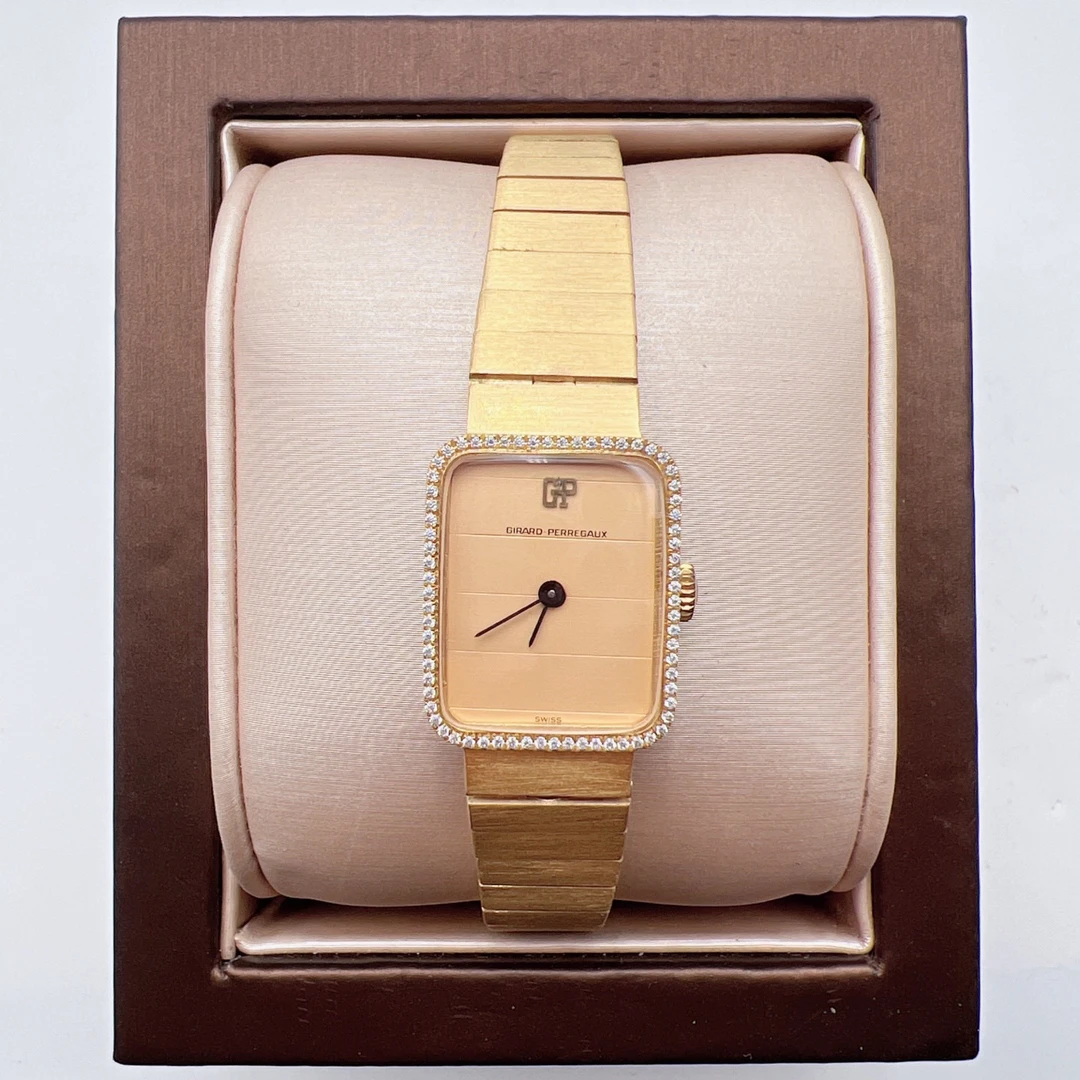 95新 Zhibai/芝柏 大芝柏50890手动后钻赠表带赠手链