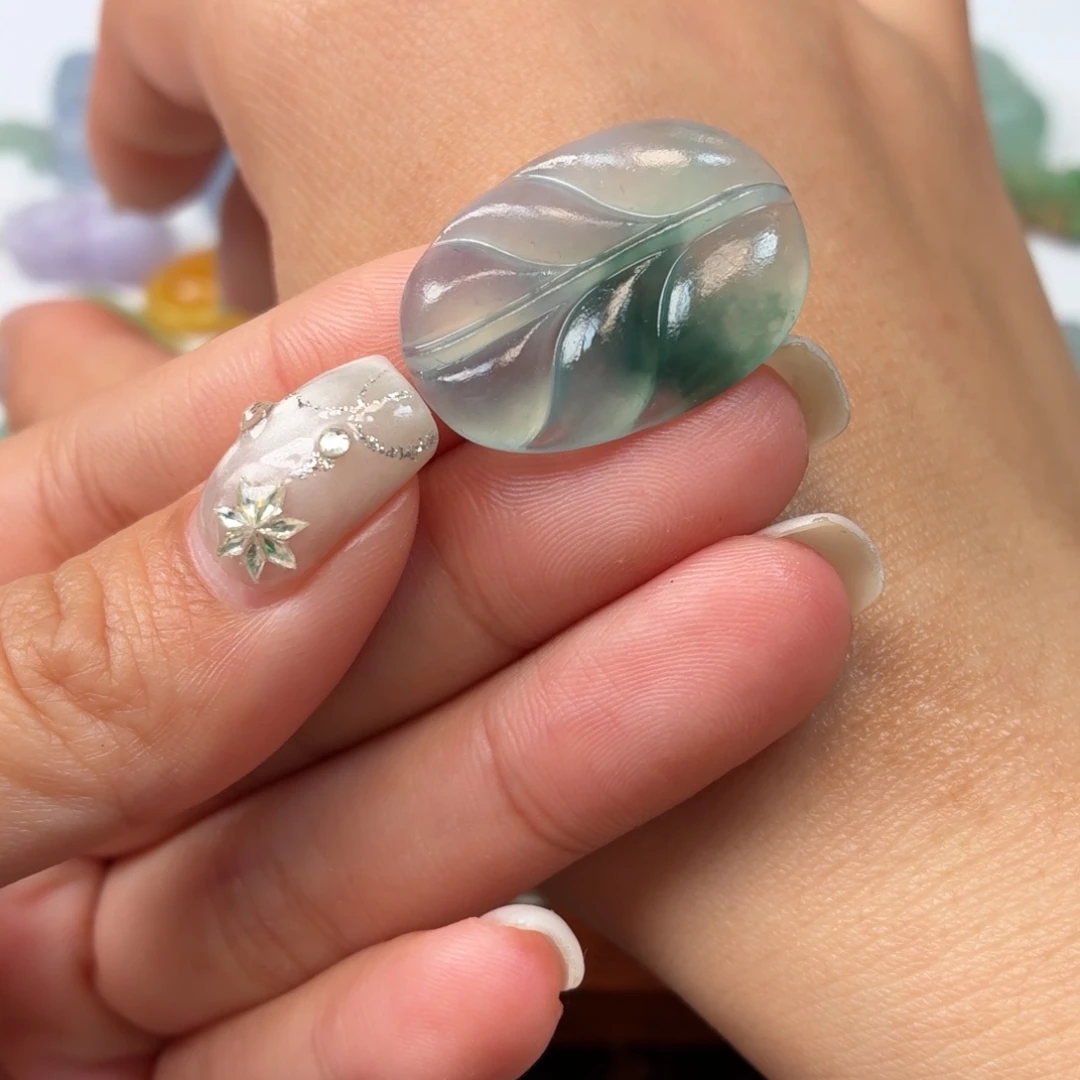 定制翡翠未镶嵌叶子