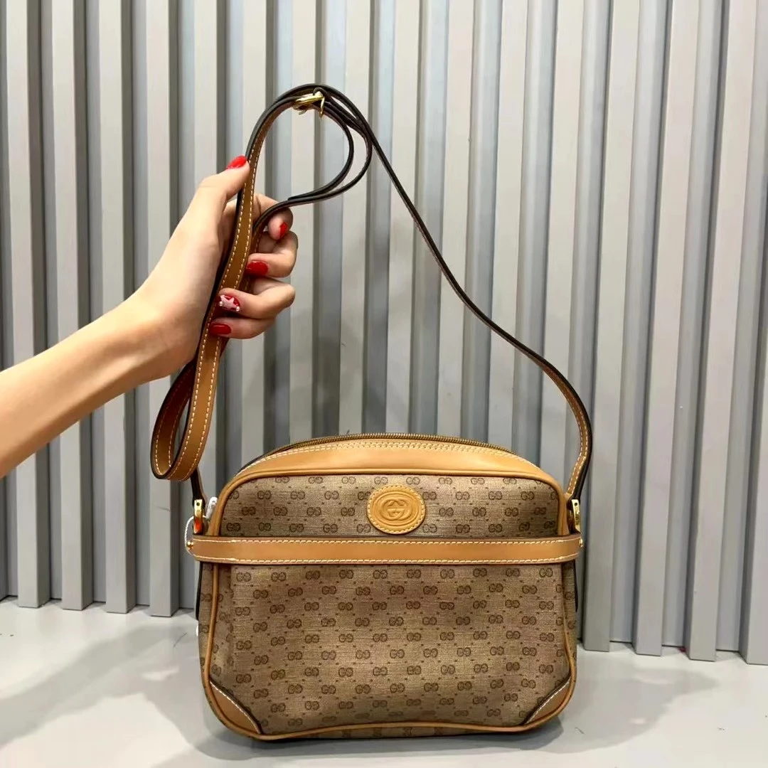 95新 GUCCI/古驰 兔兔奢G专属/古驰斜挎包/240731075