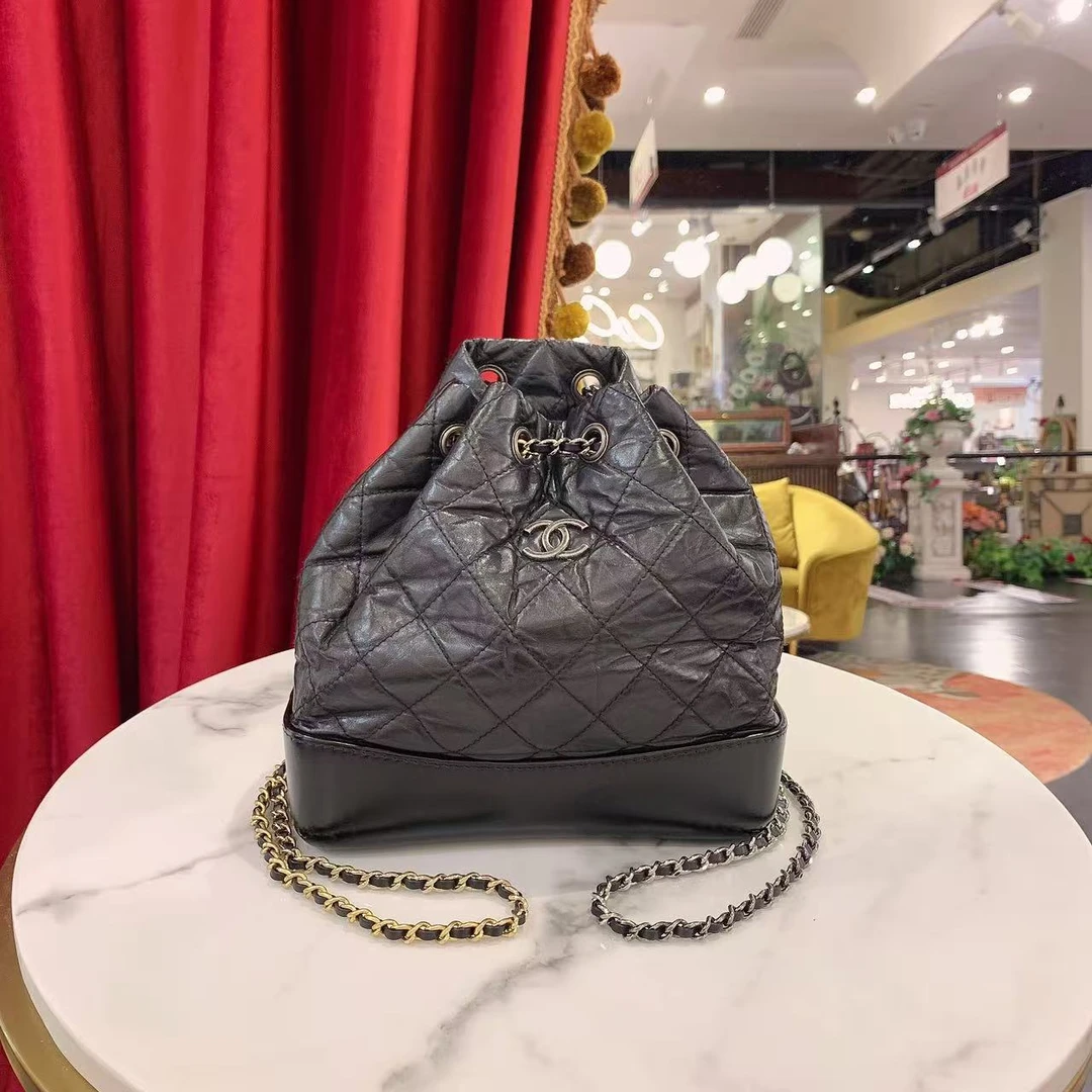 95新 Chanel/香奈儿 GGS流浪双肩包书包小号黑银油蜡牛皮36389953