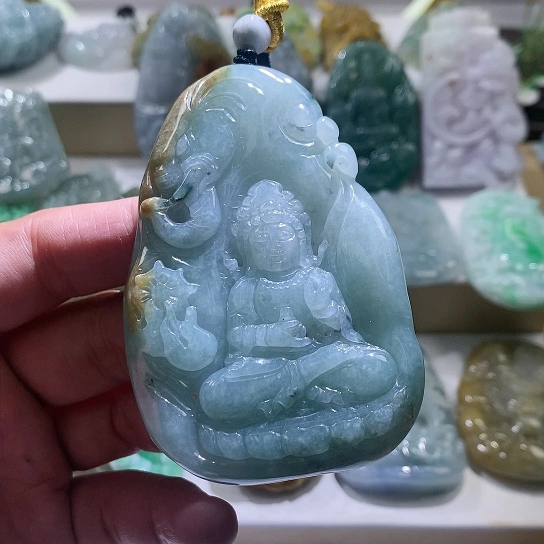 【闪购商品】翡翠颈饰未镶嵌普贤