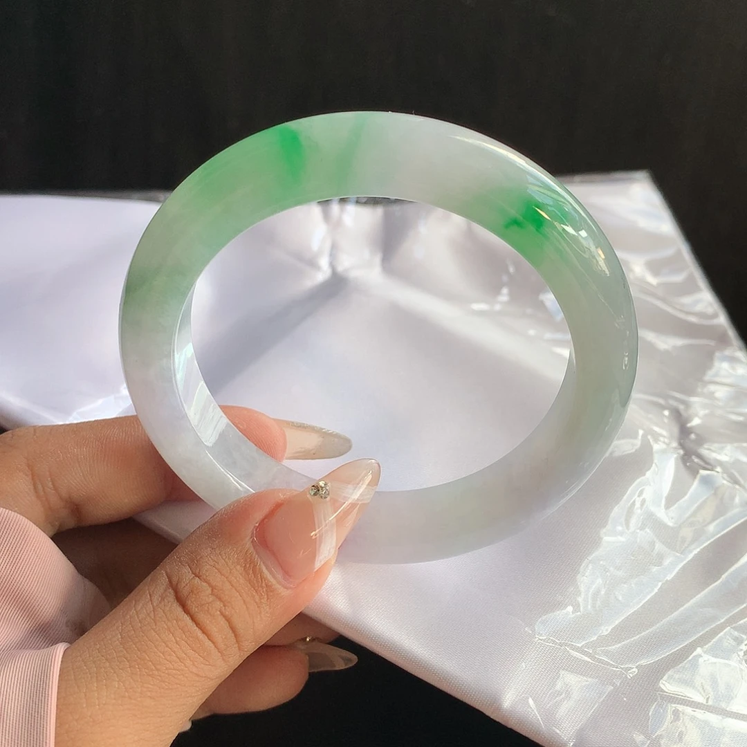 翡翠手镯未镶嵌5758圈1627