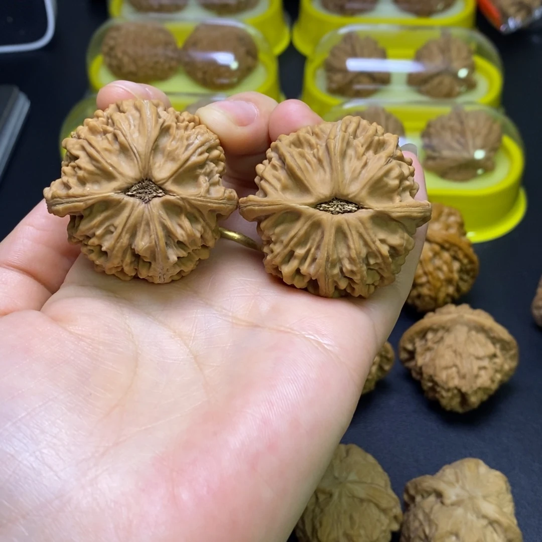 文玩核桃吊坠天地二爷帽