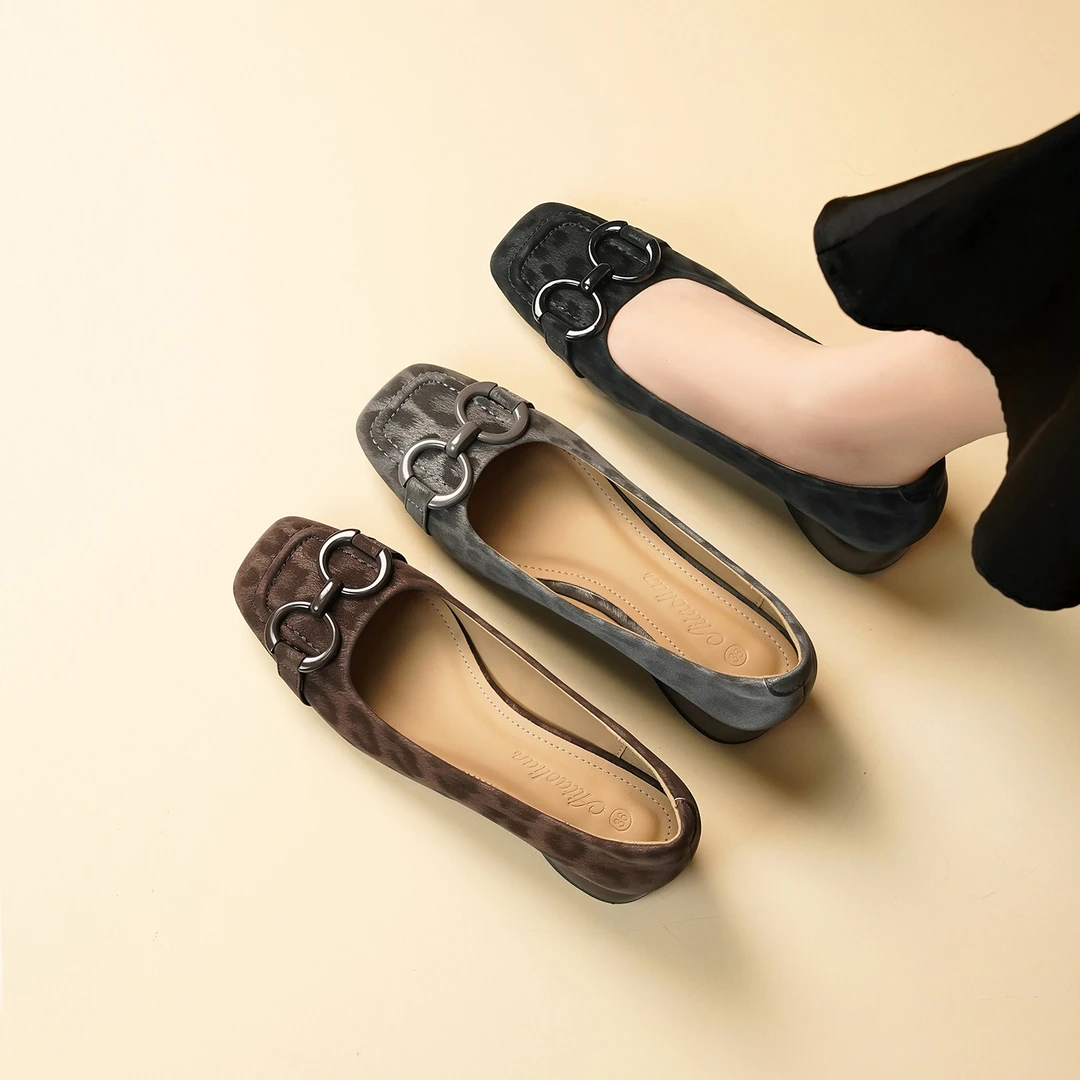 单鞋法式复古豹纹低跟单鞋女软底真皮方头浅口平底奶奶鞋通勤百搭