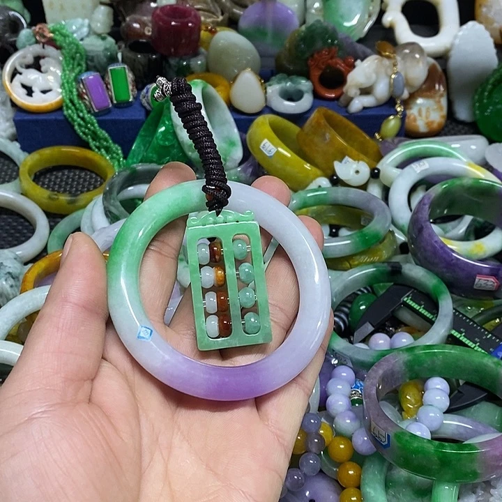 颈饰未镶嵌翡翠重*缅甸翡翠首饰配饰