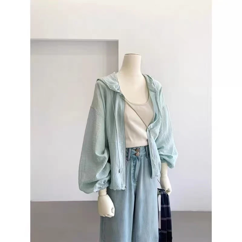 连帽长袖防晒外套带斜挎包货号73126