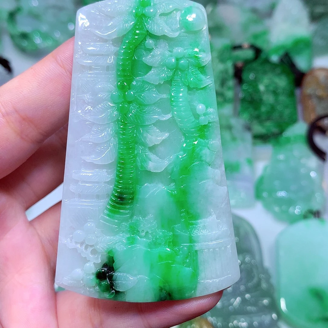 翡翠未镶嵌吊坠(不含链)
