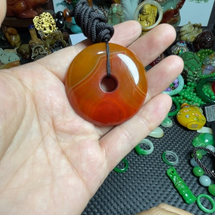 滴血莲花菩提吊坠