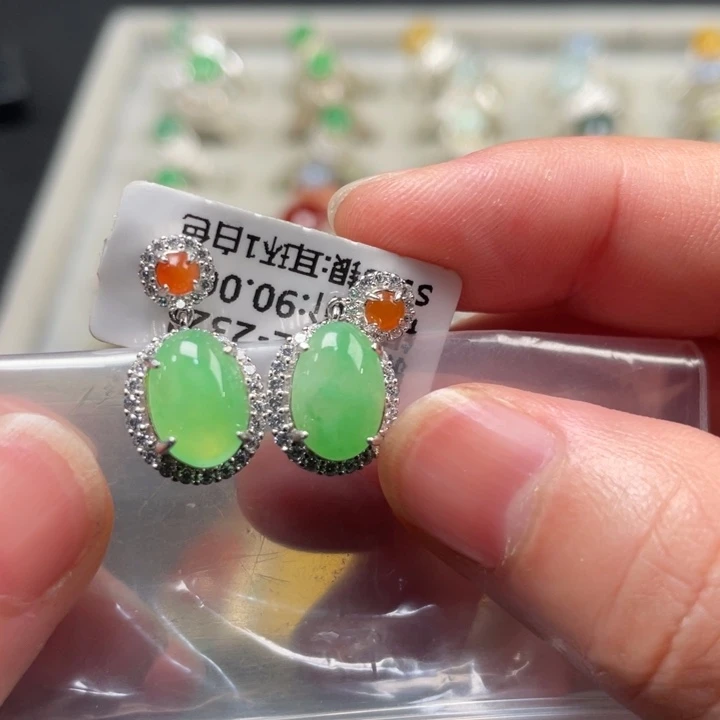 翡翠未镶嵌戒指缅甸天然翡翠