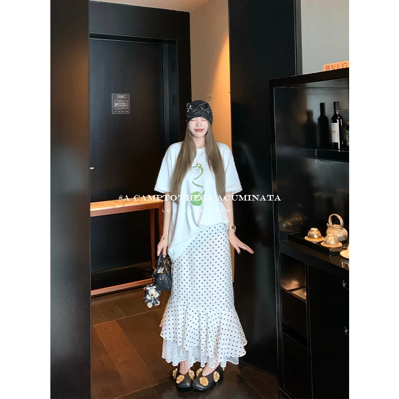 LUU桃喜儿/白色蕾丝拼接不规则半身裙女夏设计感波点长款鱼尾裙