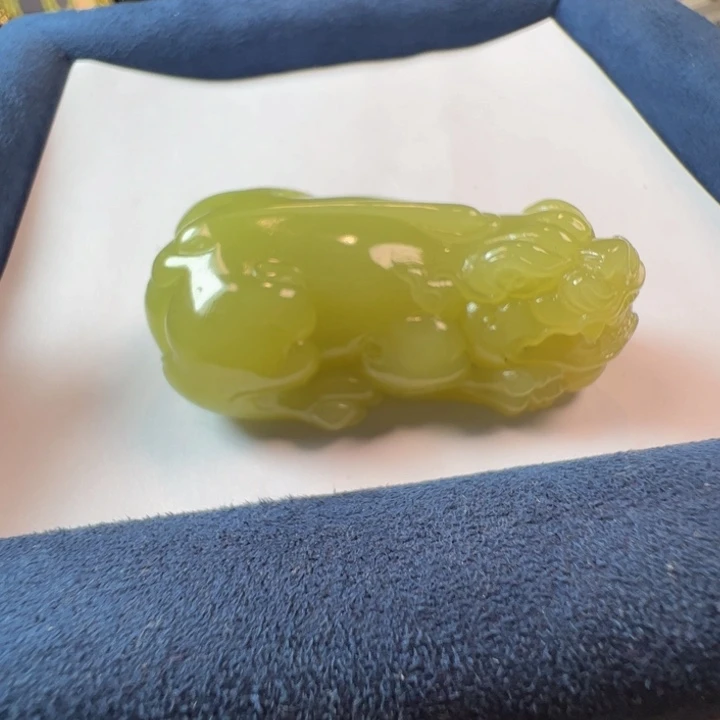 颈饰未镶嵌和田玉（黄玉）