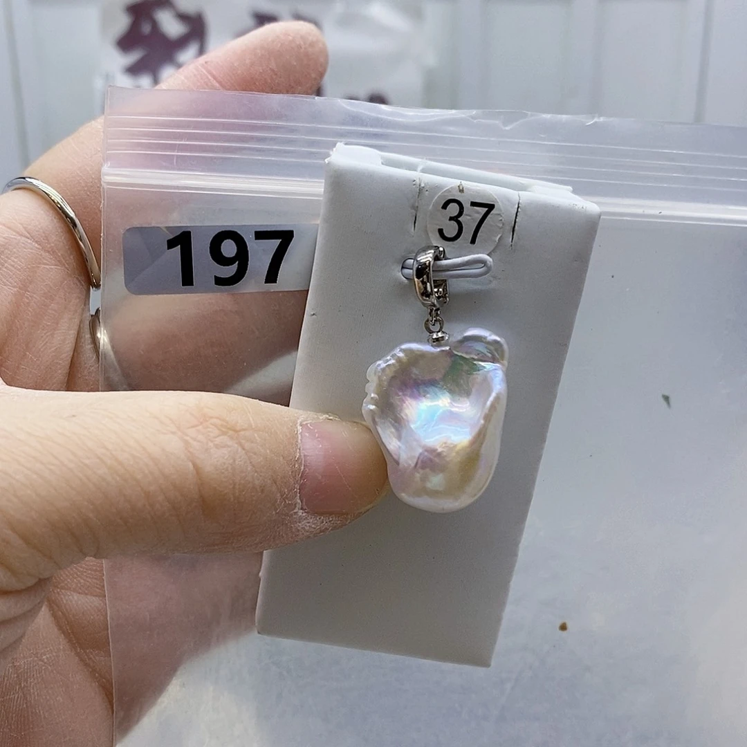 颈饰合金淡水珍珠