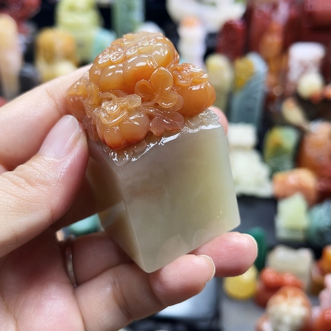 寿山石印石趁****啦8636包