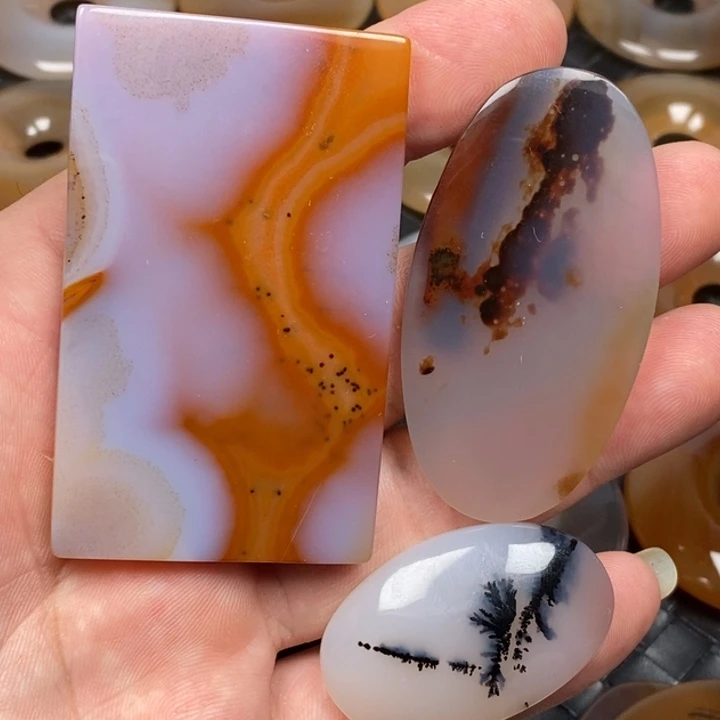 捕***】玛瑙/玉髓未镶嵌颈饰