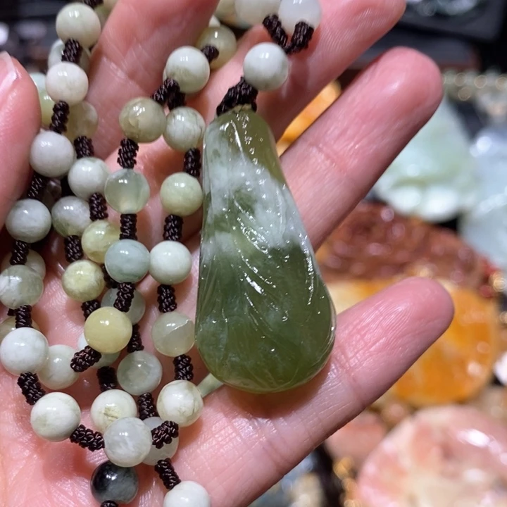 岫玉毛衣链未镶嵌