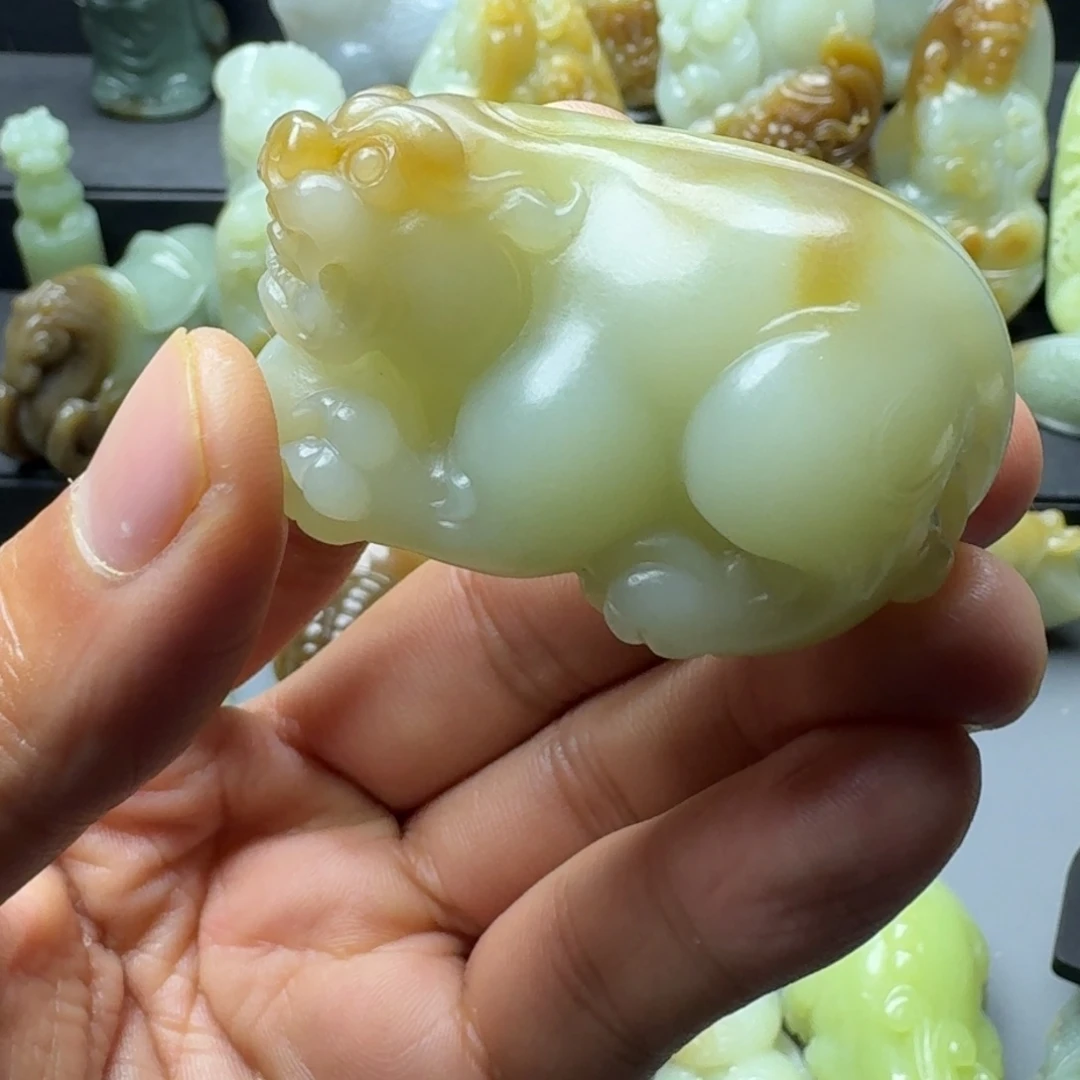 和田玉把件未镶嵌战*