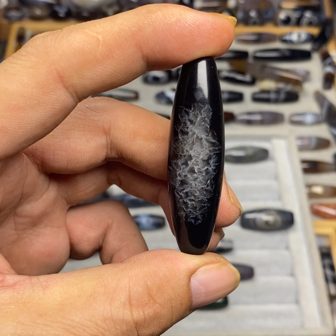 未镶嵌玛瑙/玉髓珠宝半成品飞**夫