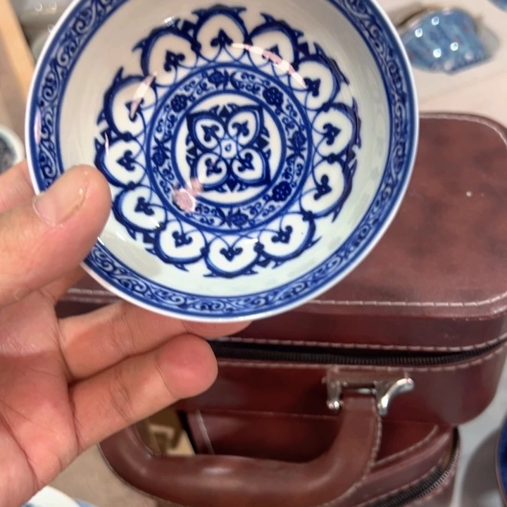 瓷片白青花宝相普洱杯全品