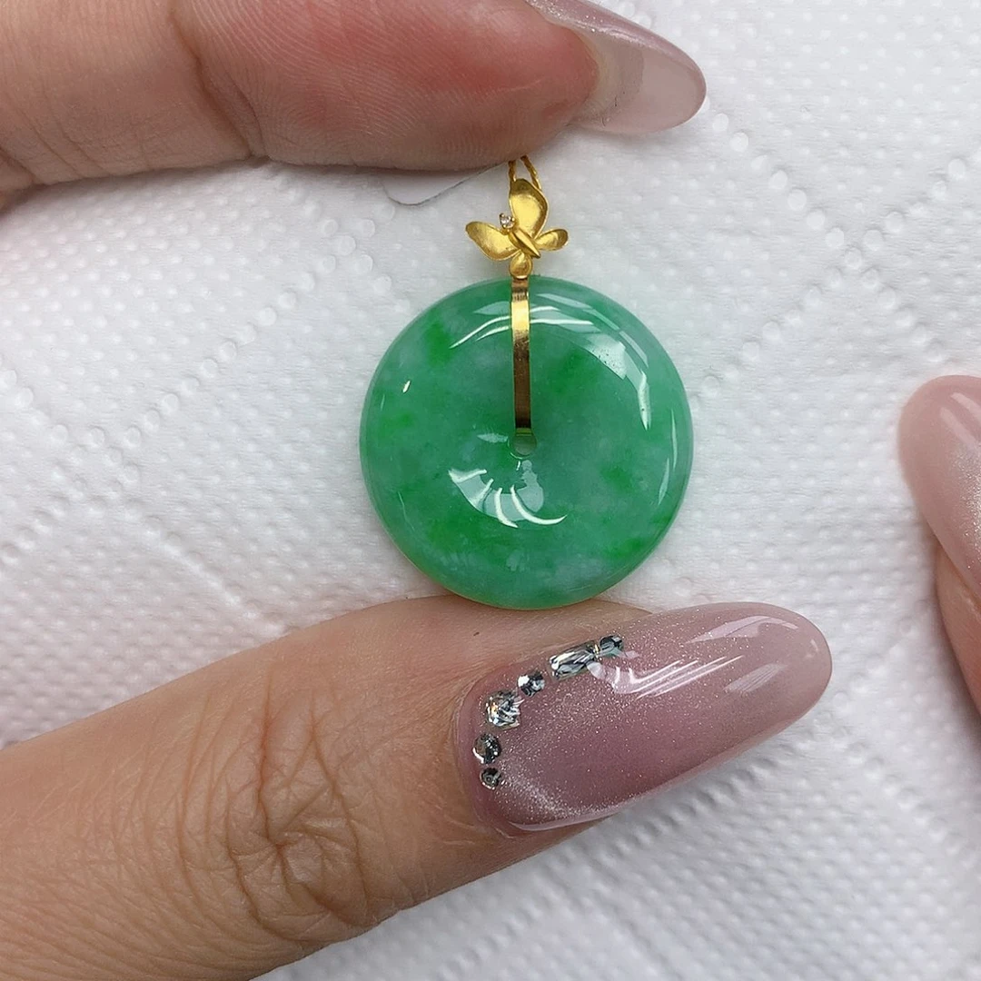 颈饰18K金镶嵌翡翠