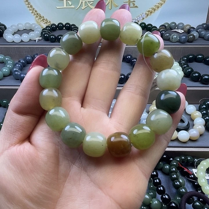 和田玉未镶嵌手链