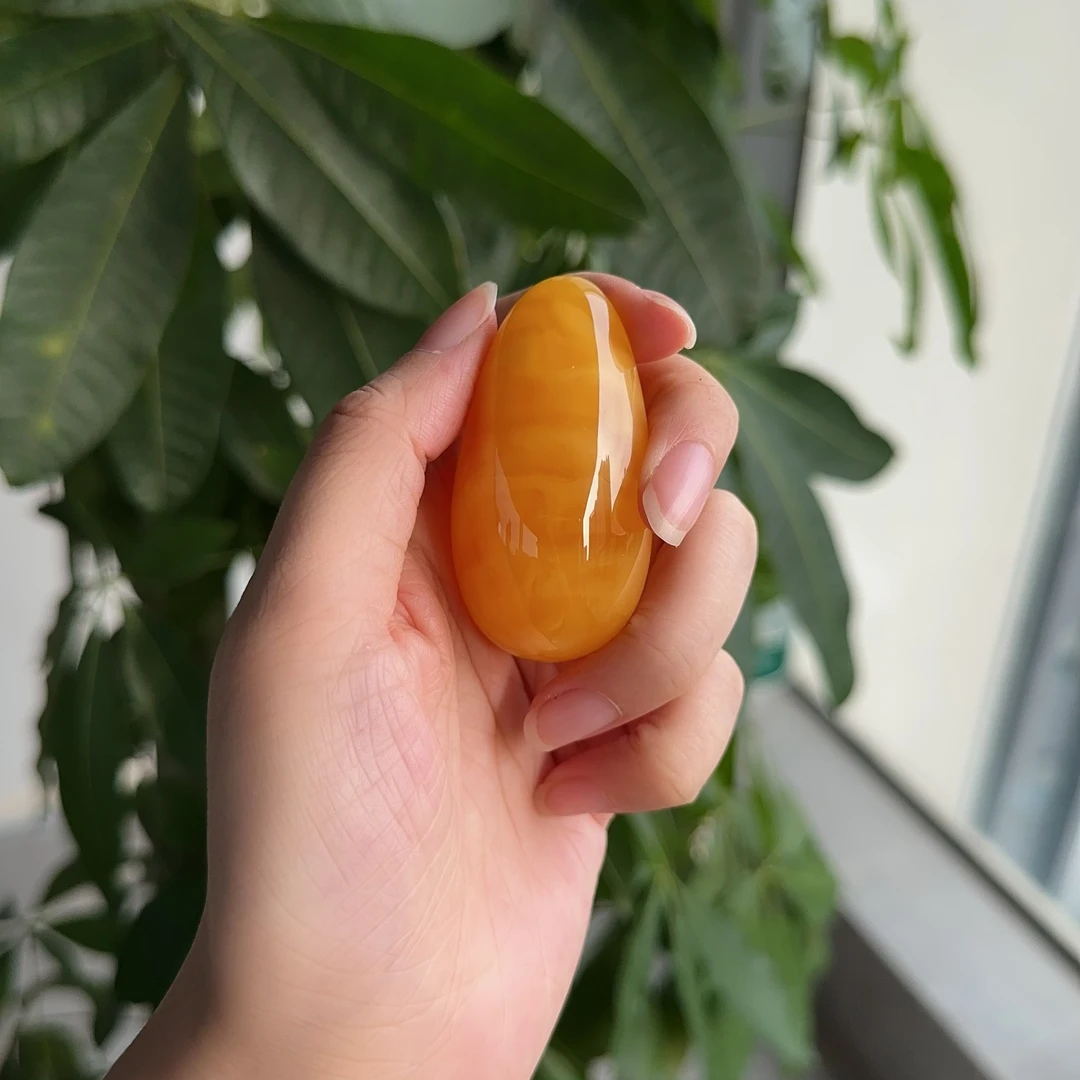 蜜蜡焦皮料虎皮纹满蜡鸡油红芬达色水滴