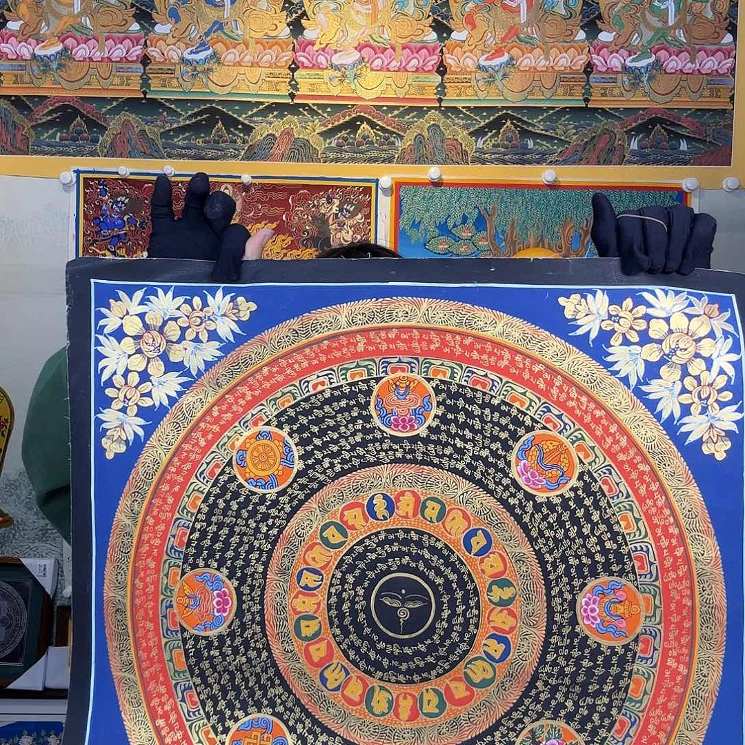 卷轴画纯手绘唐卡六字真言50厘米左右