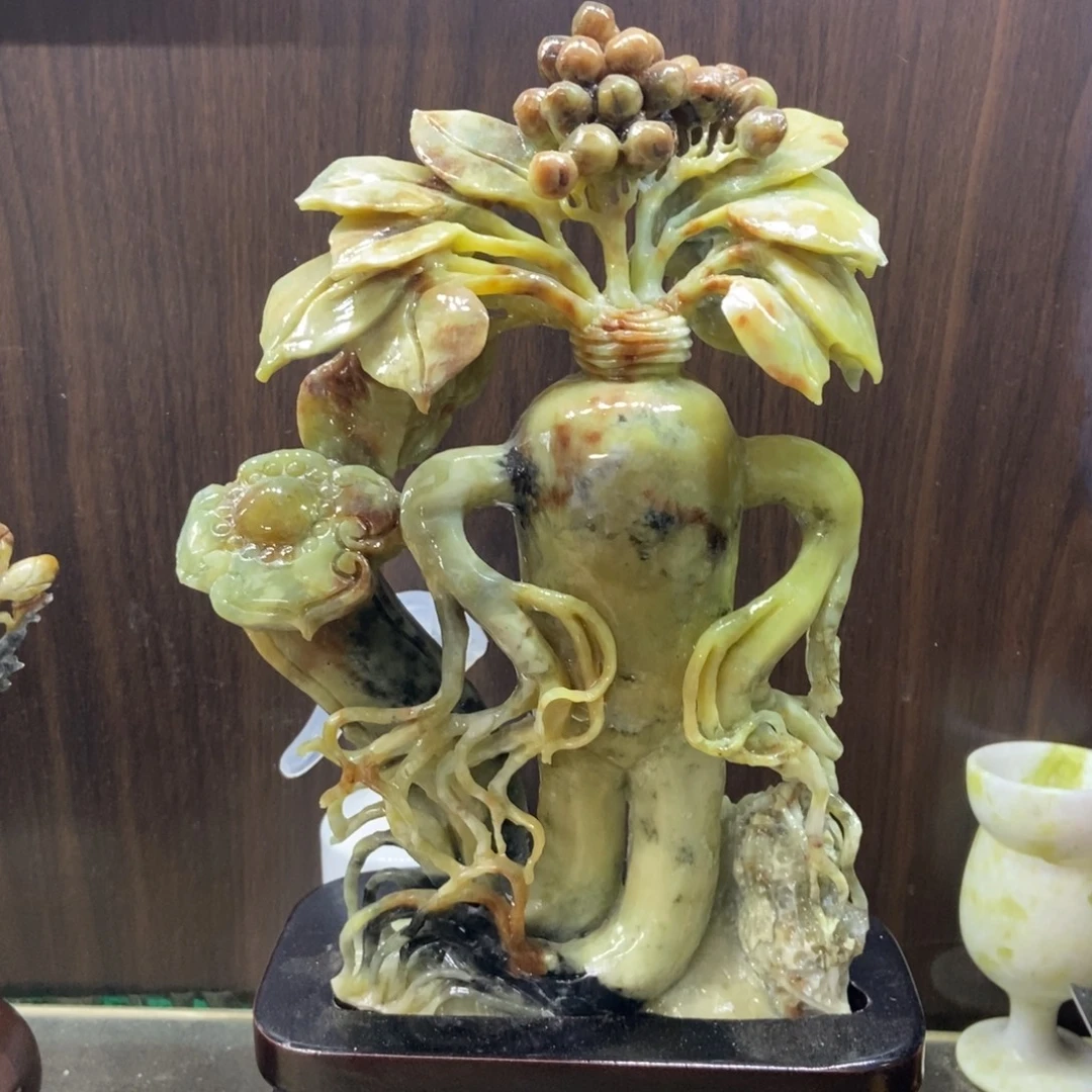 石材天然岫岩玉摆件