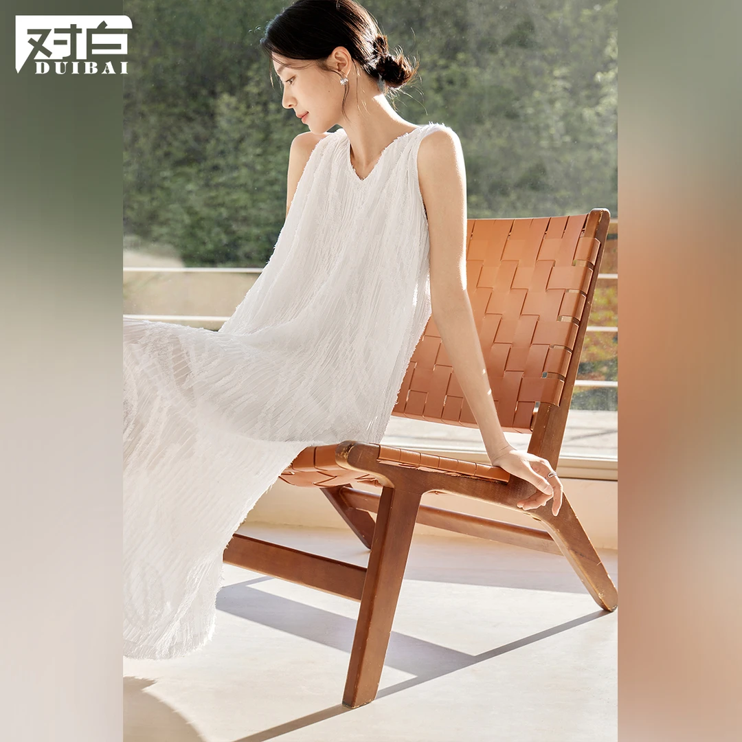 D01对白法式度假风提花背心连衣裙女设计感白色无袖长裙EDQ092