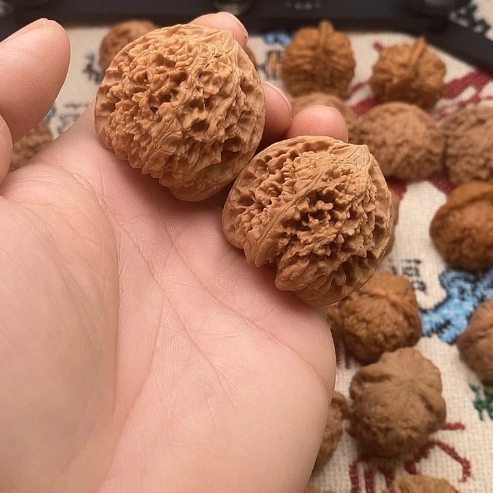 把件文玩核桃满天星