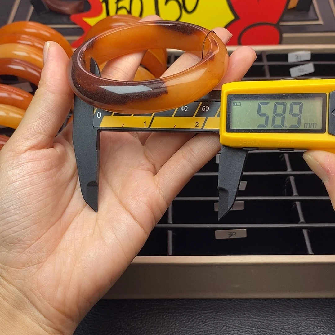 非金属17号特色黑浪漫