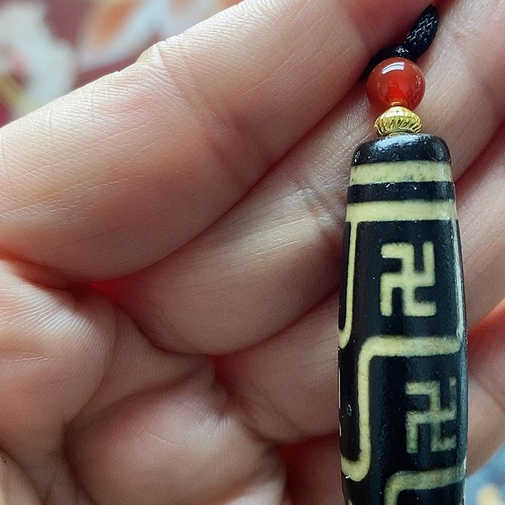 玛瑙/玉髓颈饰合金