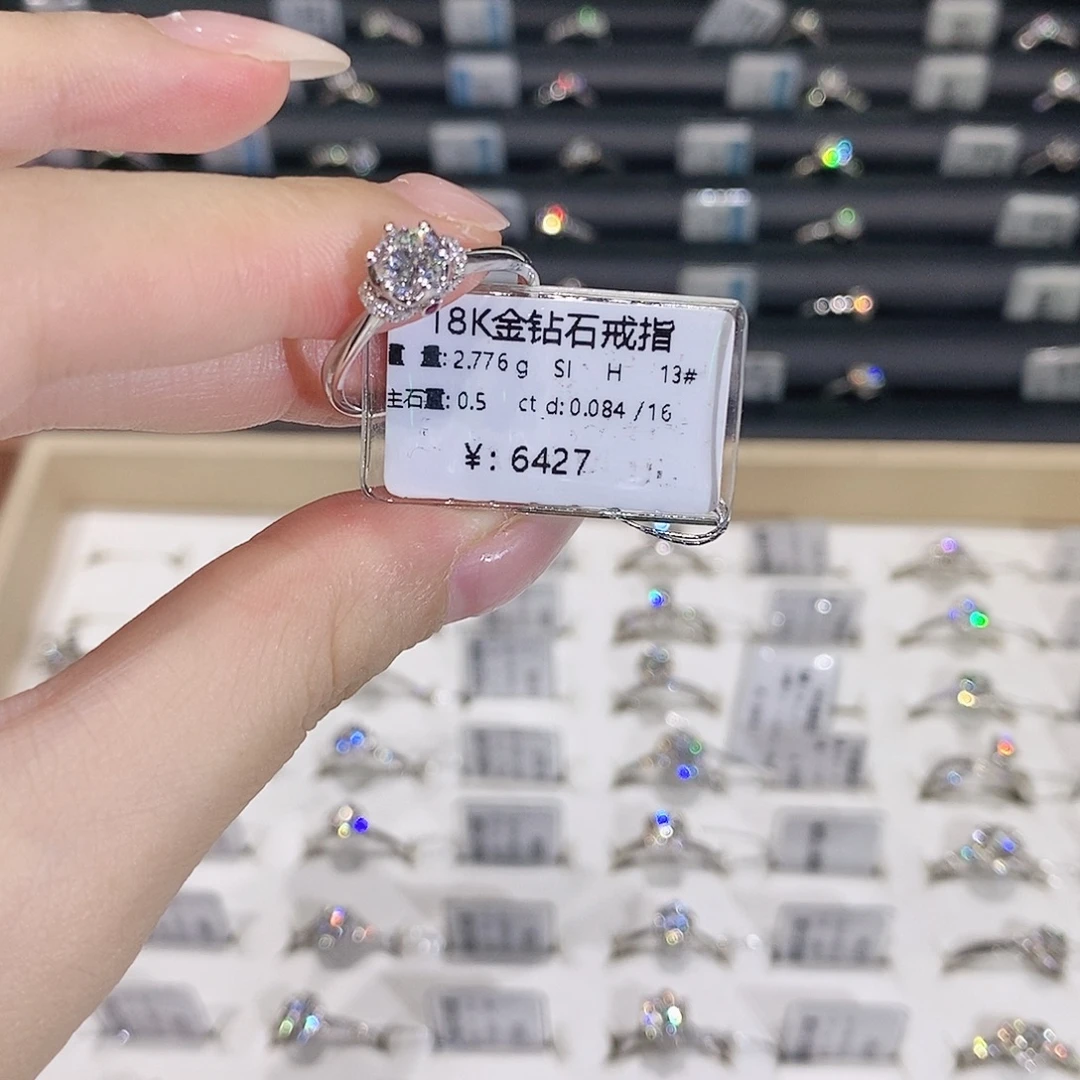 L****戒指/指环钻石18K金镶嵌