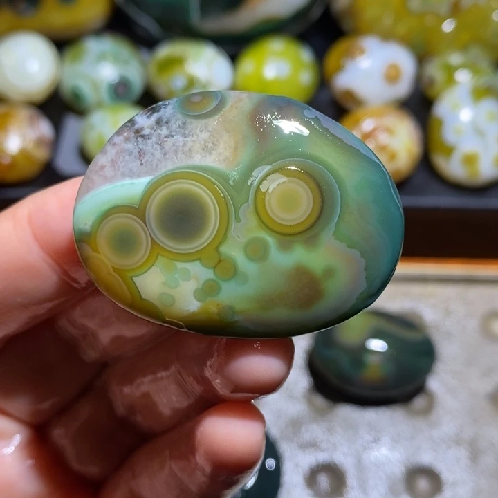 未镶嵌玛瑙/玉髓珠宝半成品132