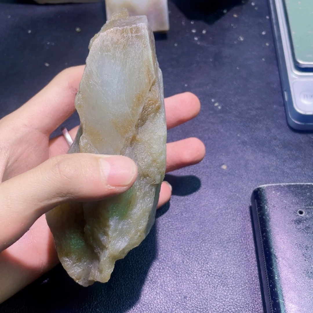未镶嵌和田玉珠宝半成品
