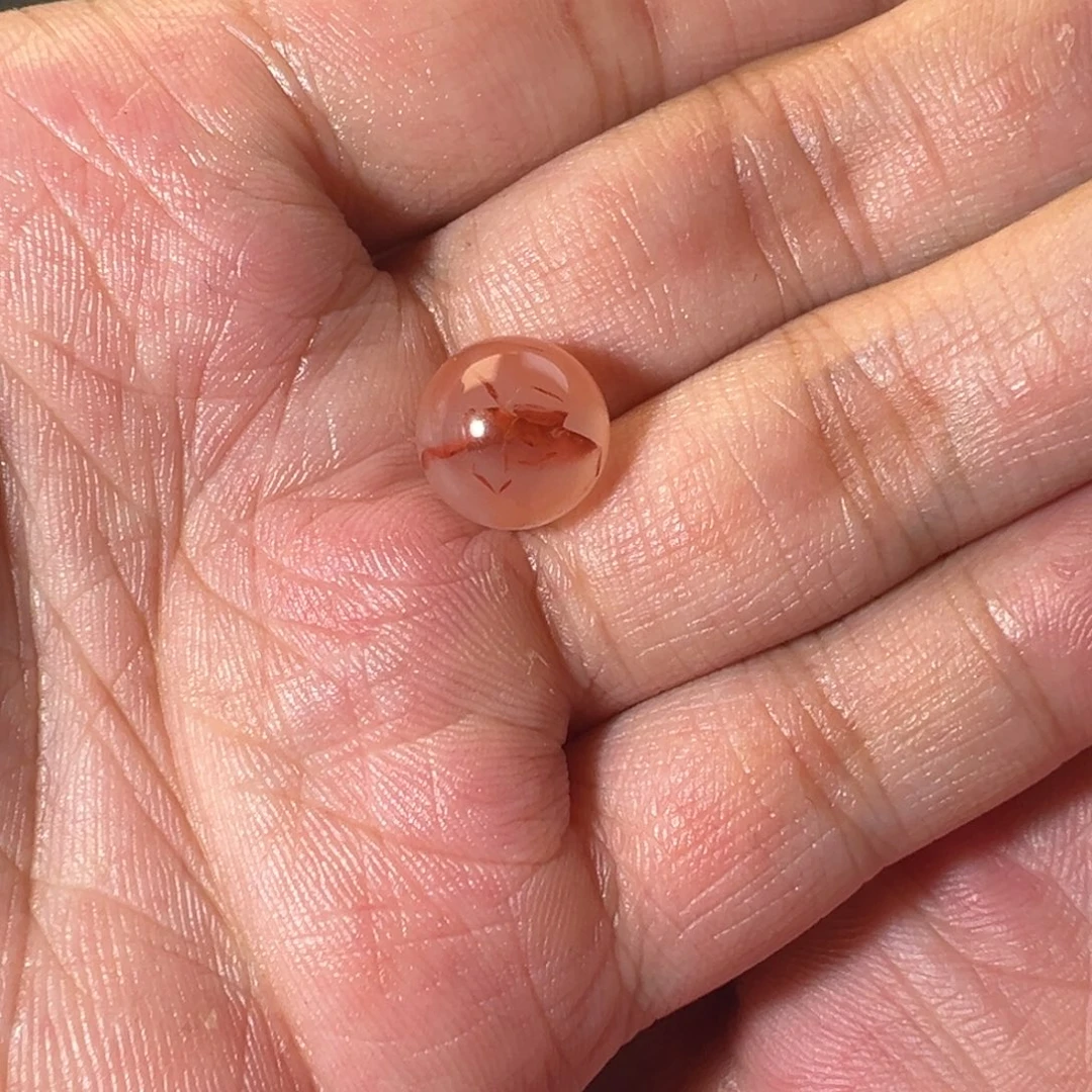 T***s未镶嵌南红玛瑙珠宝奇石冰飘圆珠11.8mm