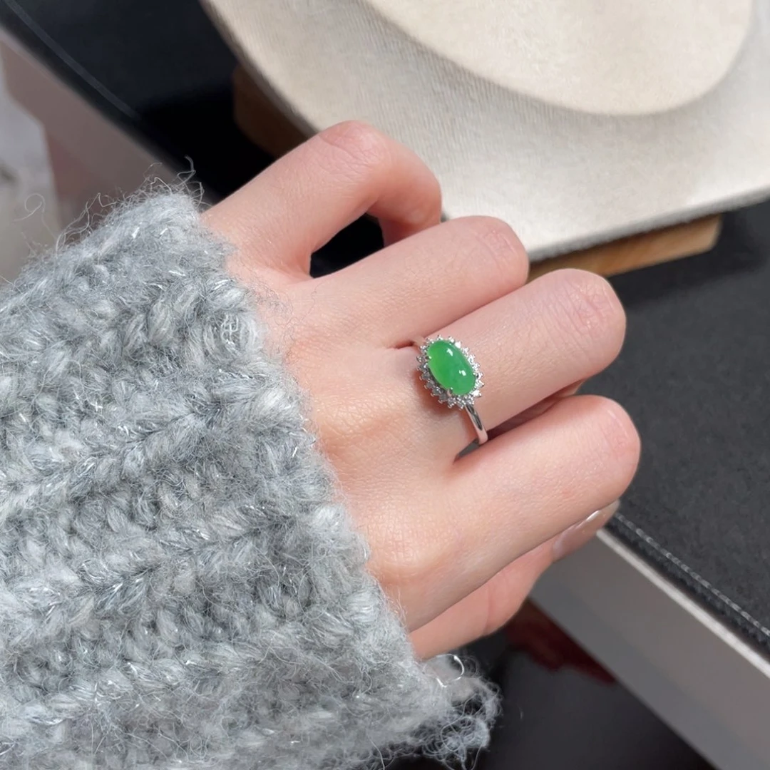 翡翠戒指银S925镶嵌小***默8369