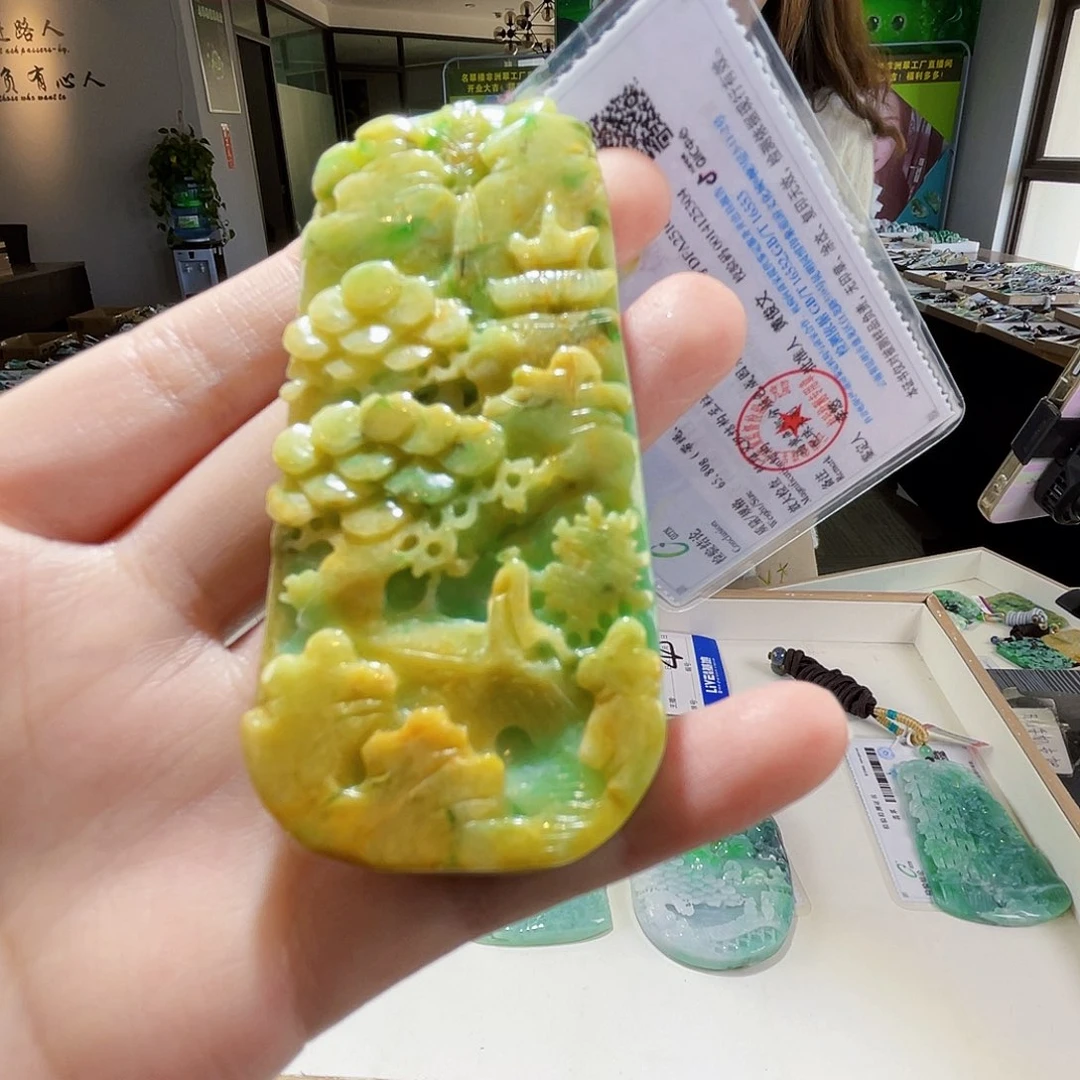 颈饰未镶嵌翡翠翡翠