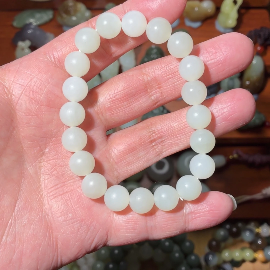 和田玉未镶嵌手串