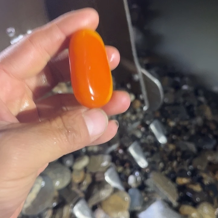 未镶嵌和田玉(糖玉)挂件
