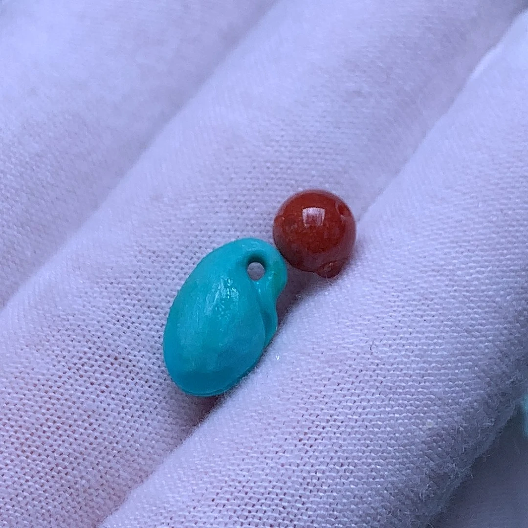 ****小未镶嵌南红玛瑙珠宝奇石